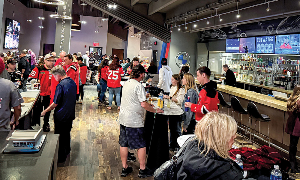 suitehop-prudential-center-new-jersey-devils-bmw-m-lounge