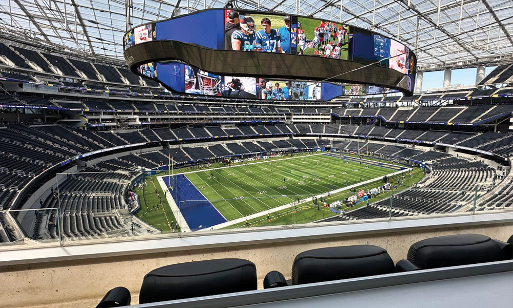 suitehop-sofi-stadium-patio-suite-field-view